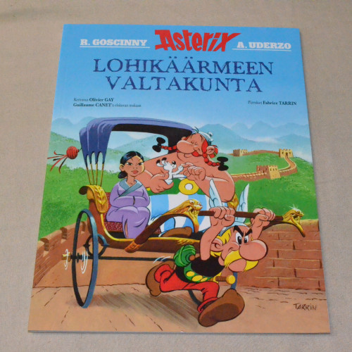 Asterix Lohikäärmeen valtakunta